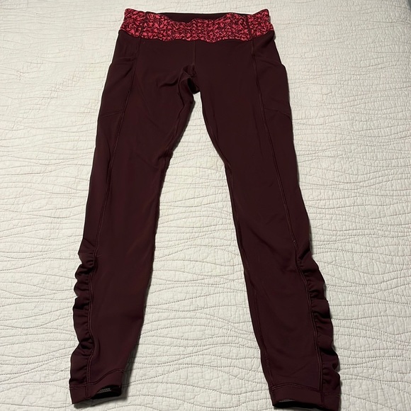Lululemon Speed Tights Cassis Size 6 - Picture 1 of 5